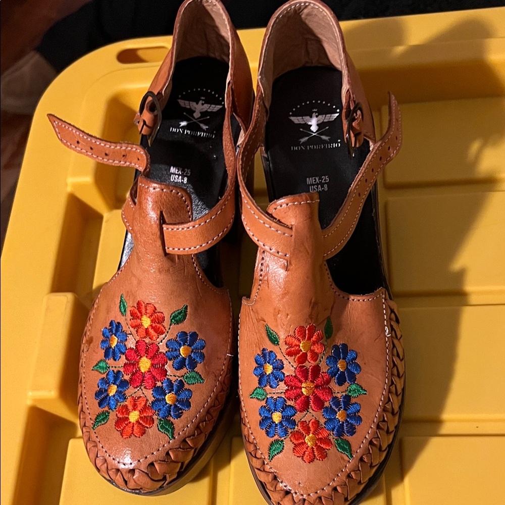 Embroidered Floral Tan Women's Shoes
